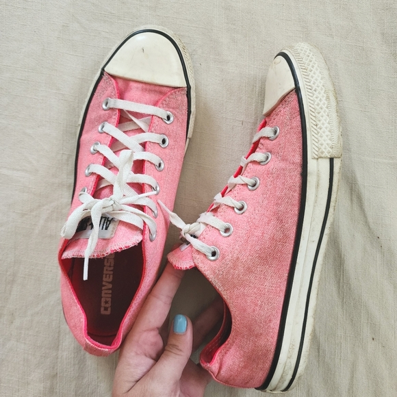 Pink converse allstar shoes mens 8 womens 9.5